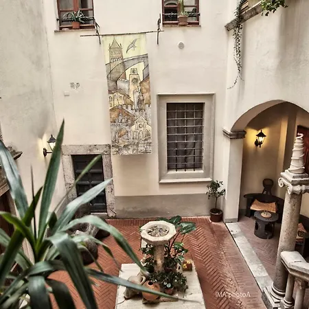 Residenza D'epoca Palazzo Malfatti Apart Otel 4*