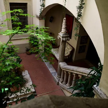 Apart Otel Residenza D'epoca Palazzo Malfatti 4*