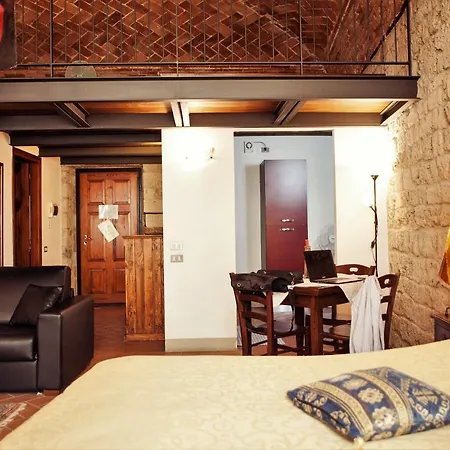 Residenza D'epoca Palazzo Malfatti Apart Otel 4*